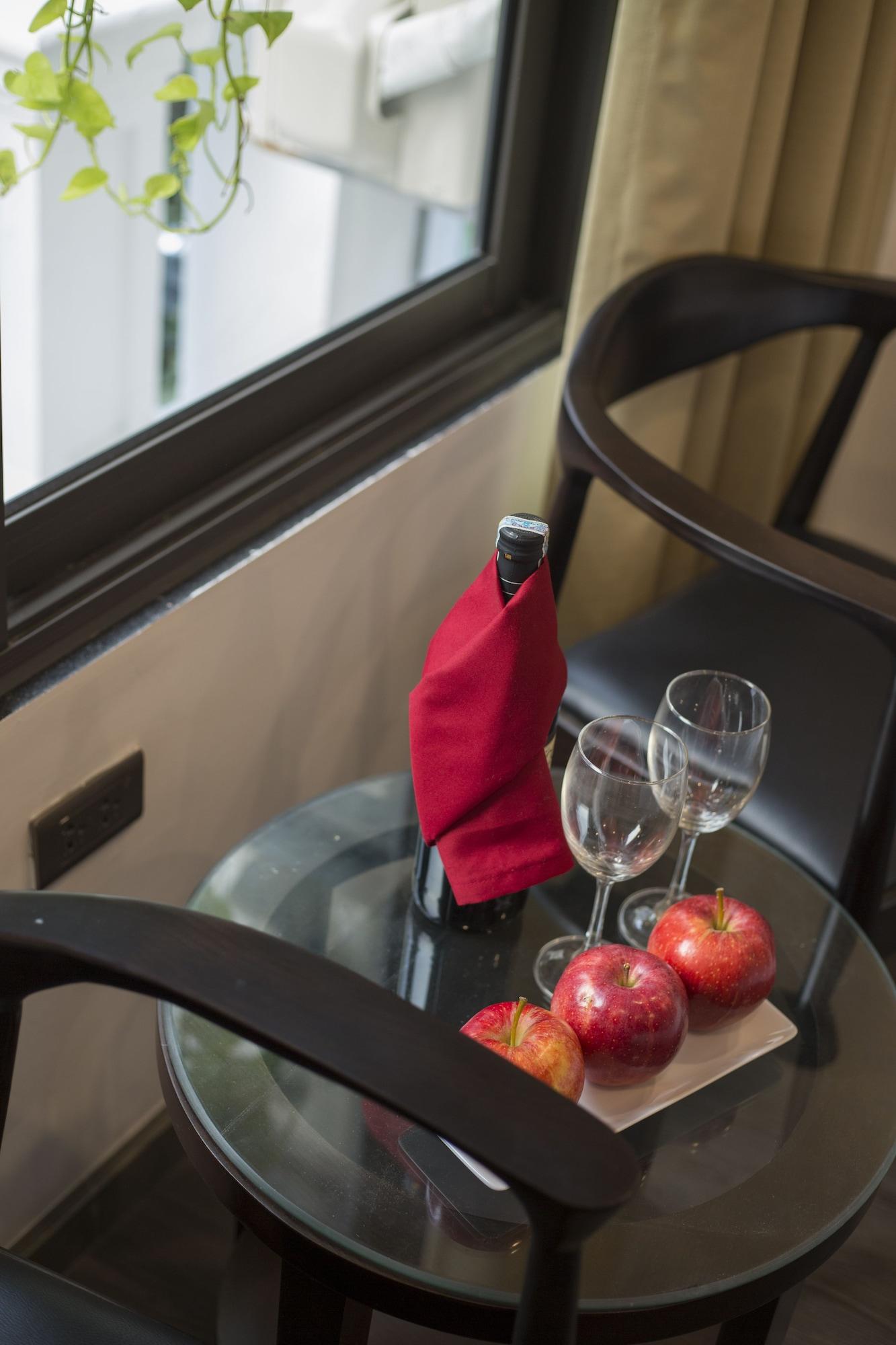 Galliot Central Hotel Hanoi Zewnętrze zdjęcie